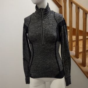 LULULEMON half zip running jacket